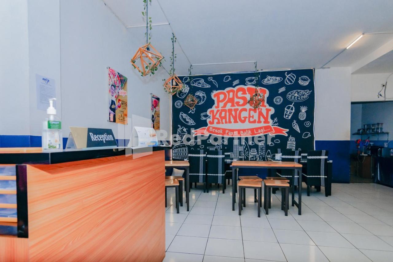 Ungu Kangen Hotel Bogor Mitra Reddoorz المظهر الخارجي الصورة