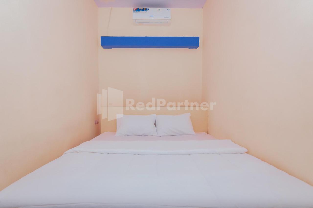 Ungu Kangen Hotel Bogor Mitra Reddoorz المظهر الخارجي الصورة